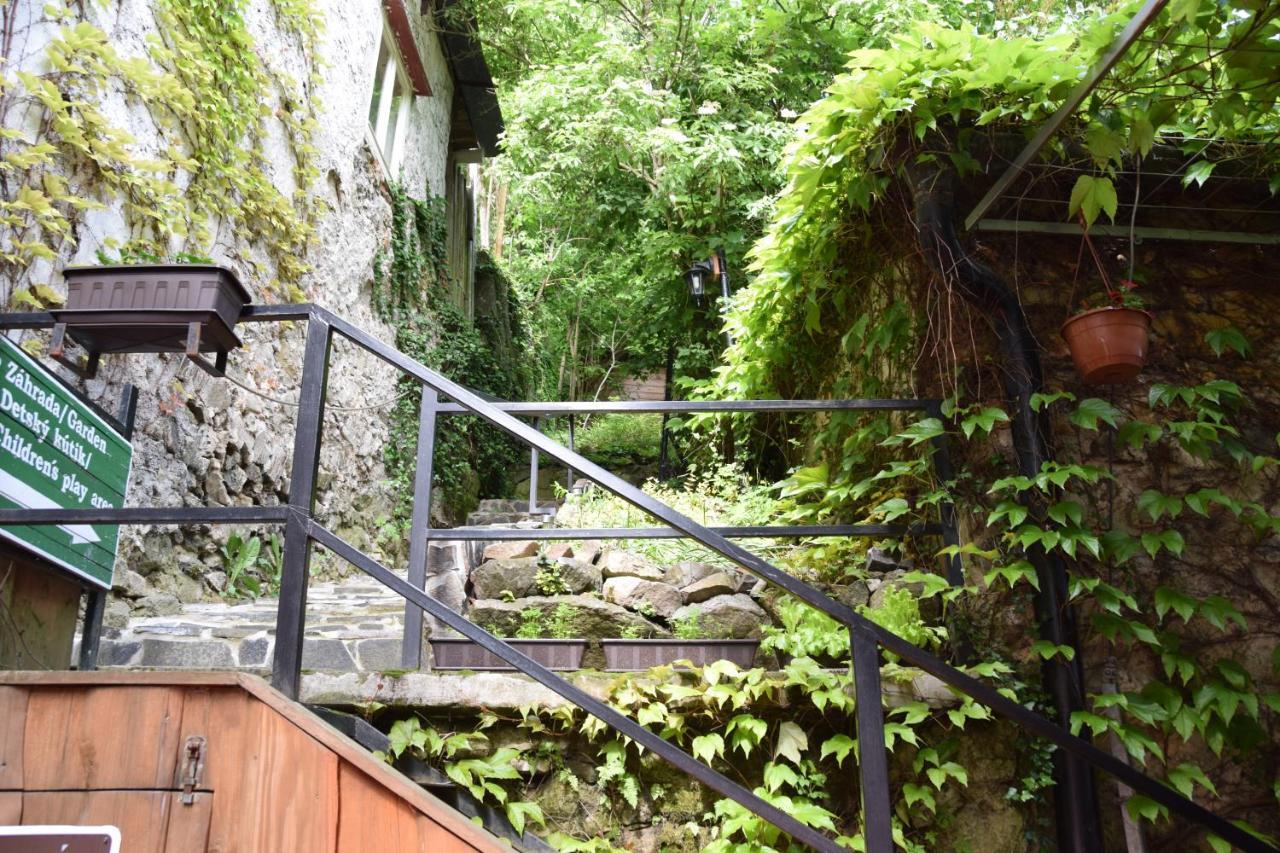 Penzion Prijemny Oddych Banská Štiavnica المظهر الخارجي الصورة