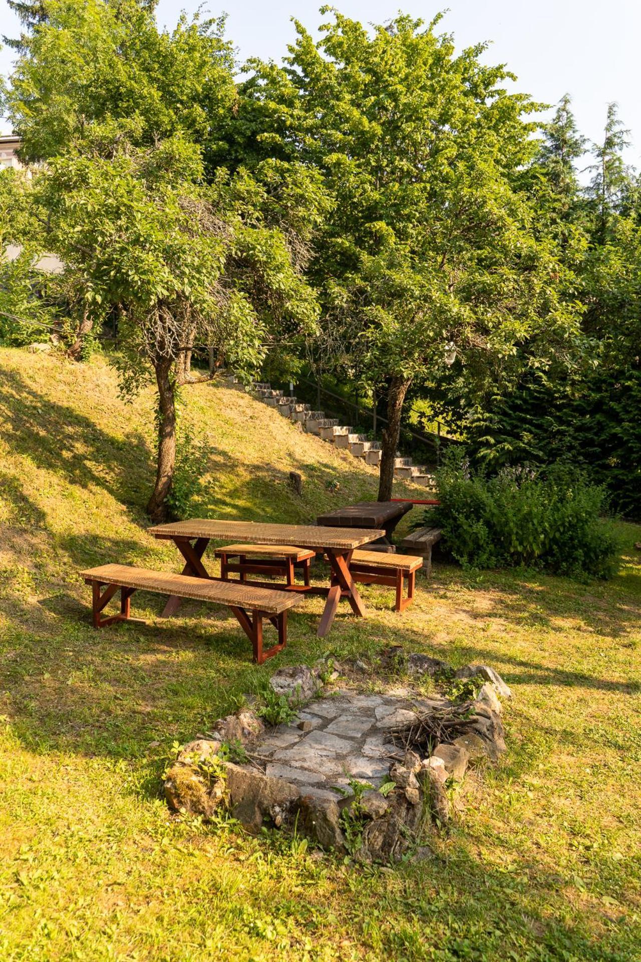 Penzion Prijemny Oddych Banská Štiavnica المظهر الخارجي الصورة
